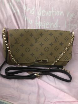 Clutch/Crossbody