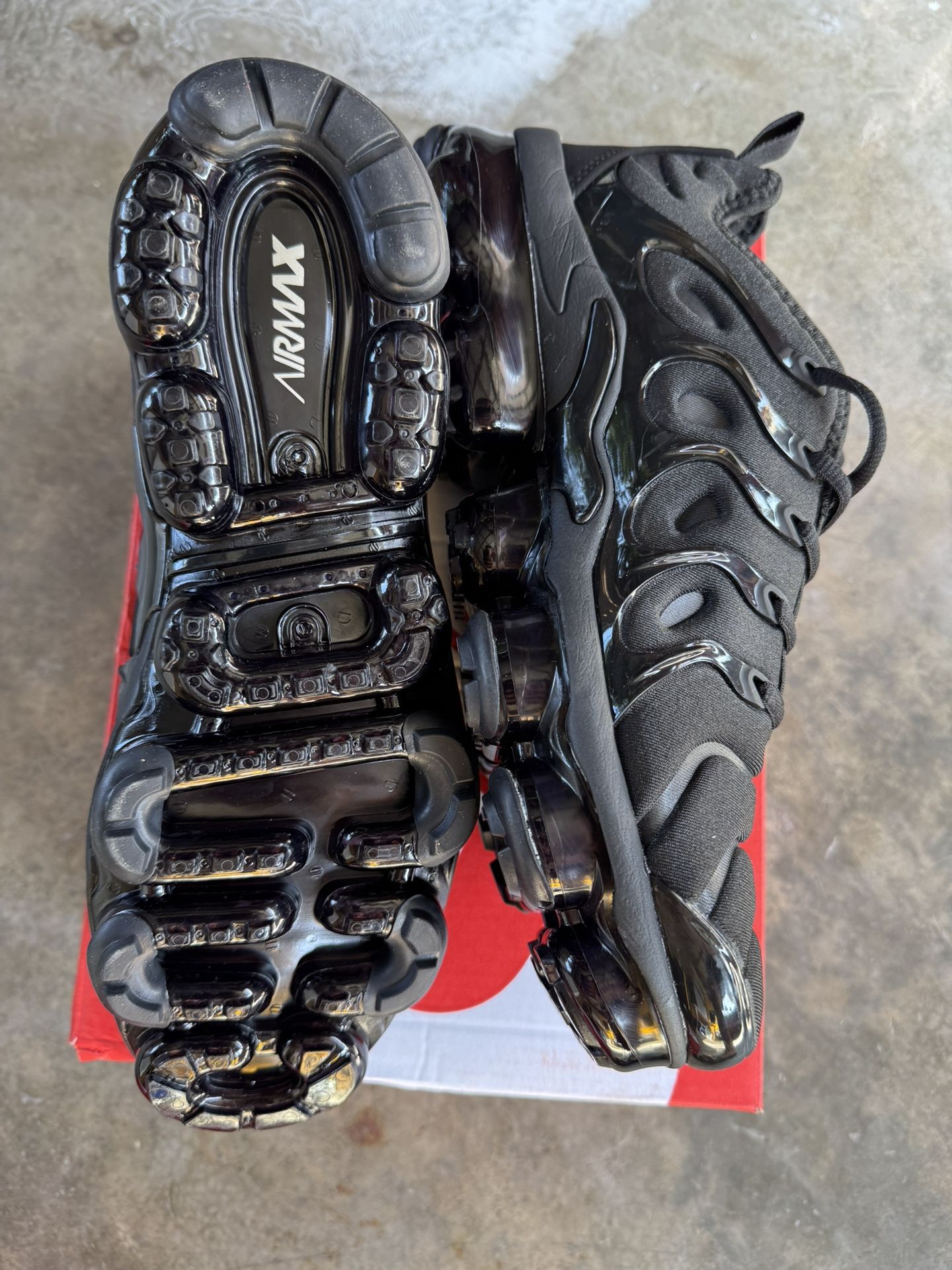 Air Nike Vapormax Plus Black Sizes 7 - 11