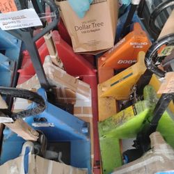 100s N 100s Of New/ Used Pallet Jacks $199-299ea