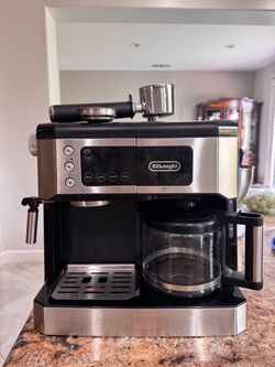 DeLonghi Espresso and Coffee Machine
