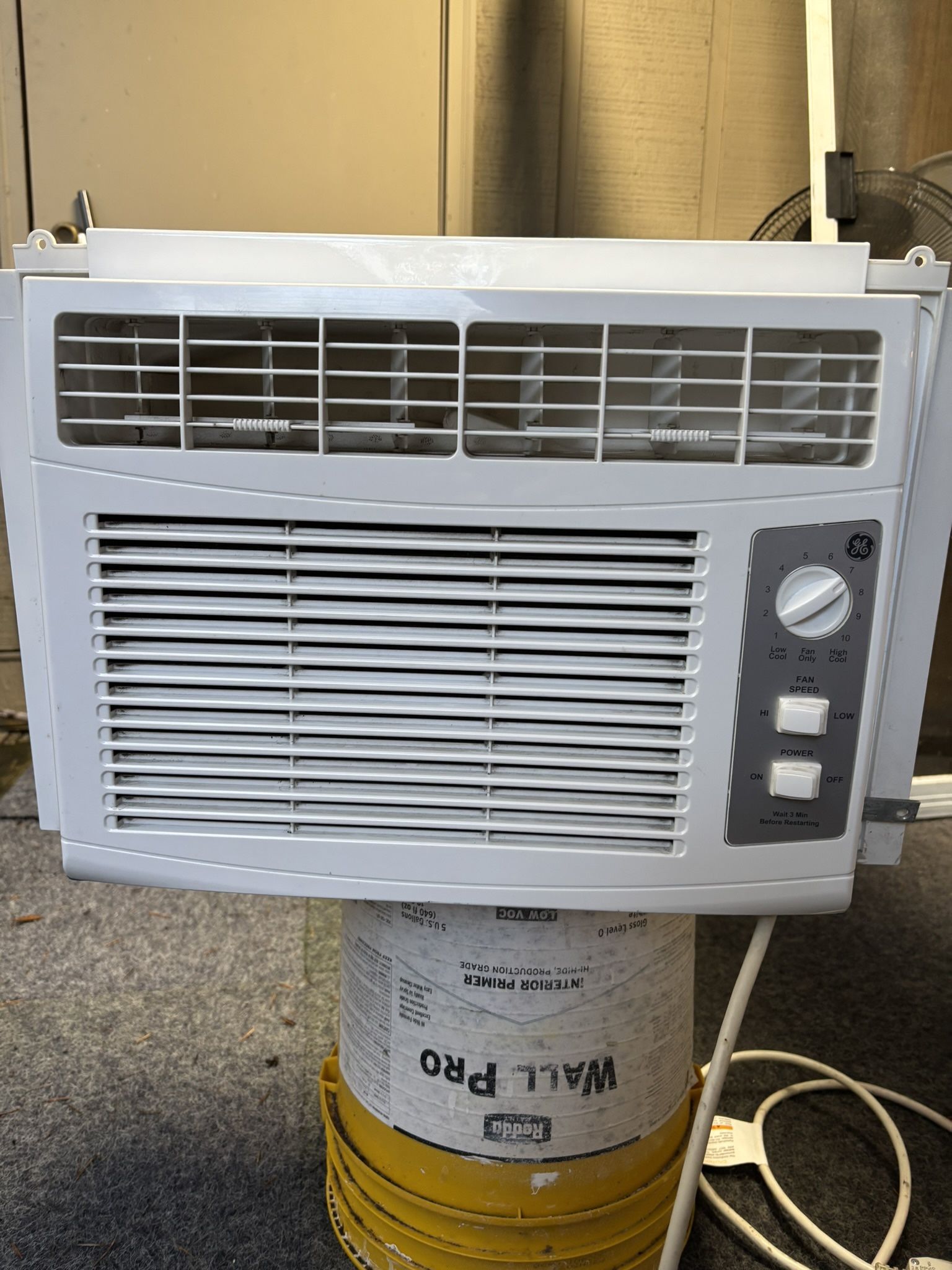 Window AC Unit  General Electric 