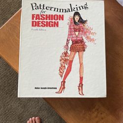 Patternmaking For Fashion Design 