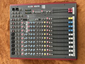 Allen and Heath Zed12FX Mixer