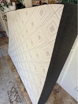 New full size mattress