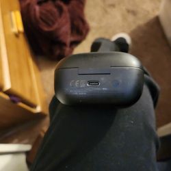 JBL WIRELESS EARBUDS