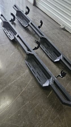 Truck Running Board Drop Down Steps