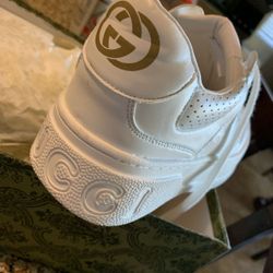 Gucci Embroided Sneakers 