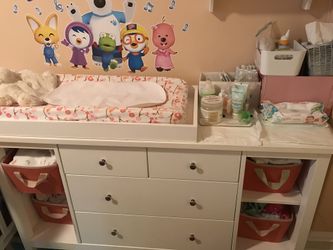 Land of nod changing table deals