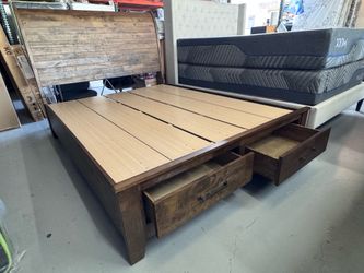 Queen Solid Wood Bed Frame With Drawers