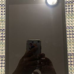 Apple iPad 6th Generation 32GB Unlocked Like New!