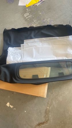BRAND NEW NISSAN 350 roof/window cover