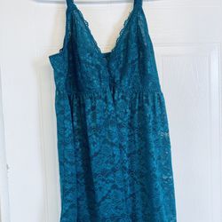 Torrid Babydoll Sheer Lace Nightgown Teddy Size 2 2X 18/20 Teal