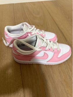 Girls Nike Dunks