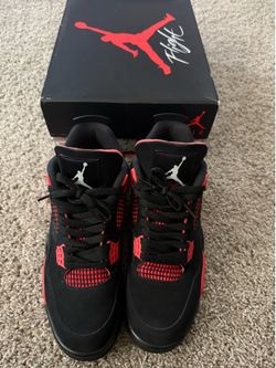 🚨 Jordan 4 Red Thunder Size 10 | Super Clean 🔥 $220