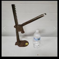 Bottle Cap Press