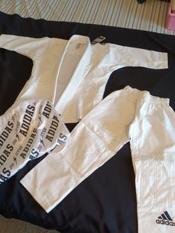 Adidas kids gi size m0