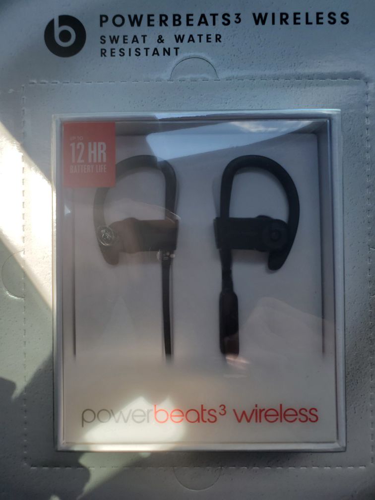 Powerbeats 3 wireless headphones