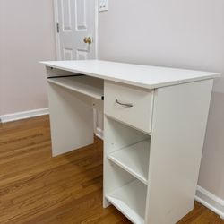 Desk With Chair