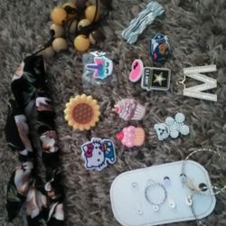 Women's Jewelry, Only For Pick Up 