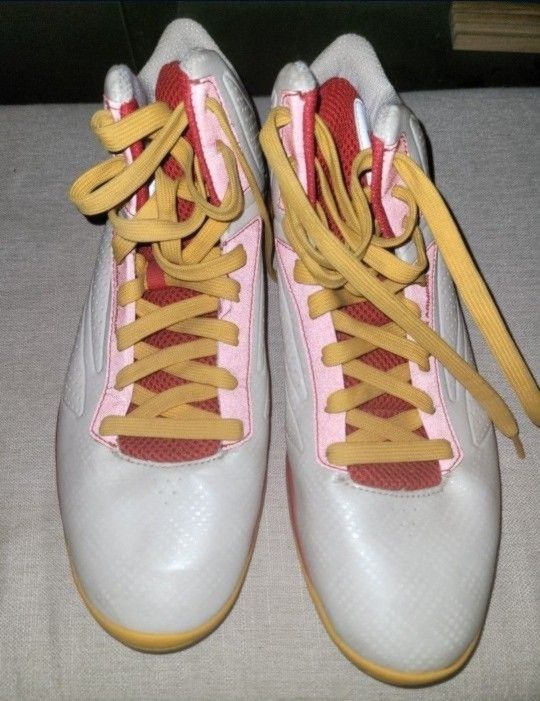 Multiple Shoes To Sell