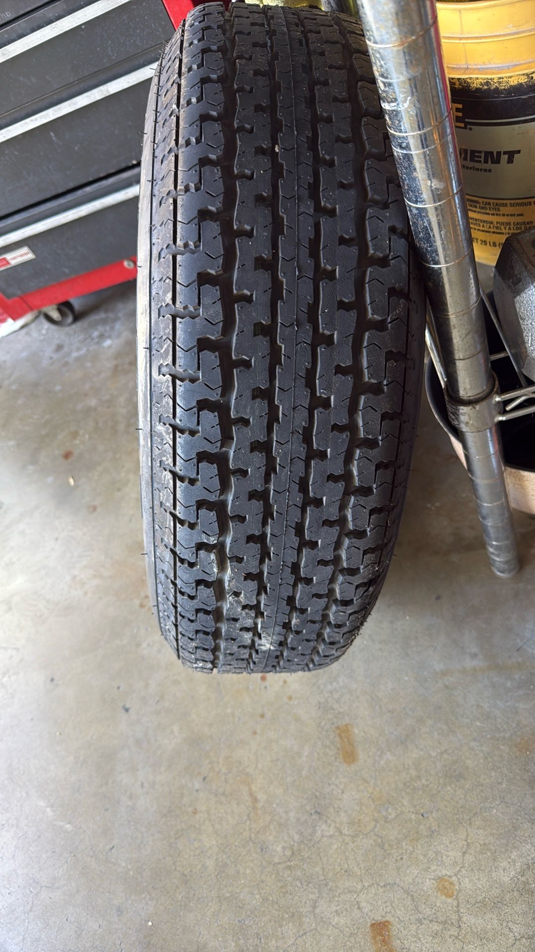 Traila Tire Size St 225 75R15