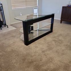 TV/ Entertainment Stand
