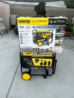 Shop Champion Power Equipment 7850/6250-Watt Recoil Start Dual Fuel Portable Generator w/ Free 3-Year Warranty for Home Backup and Storm Prep