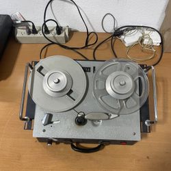 Vintage Realistic 1960s Reel To Reel Track Recorder / Tested , Excellent condition