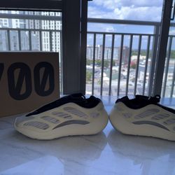 Yeezy 700 V3 Azael