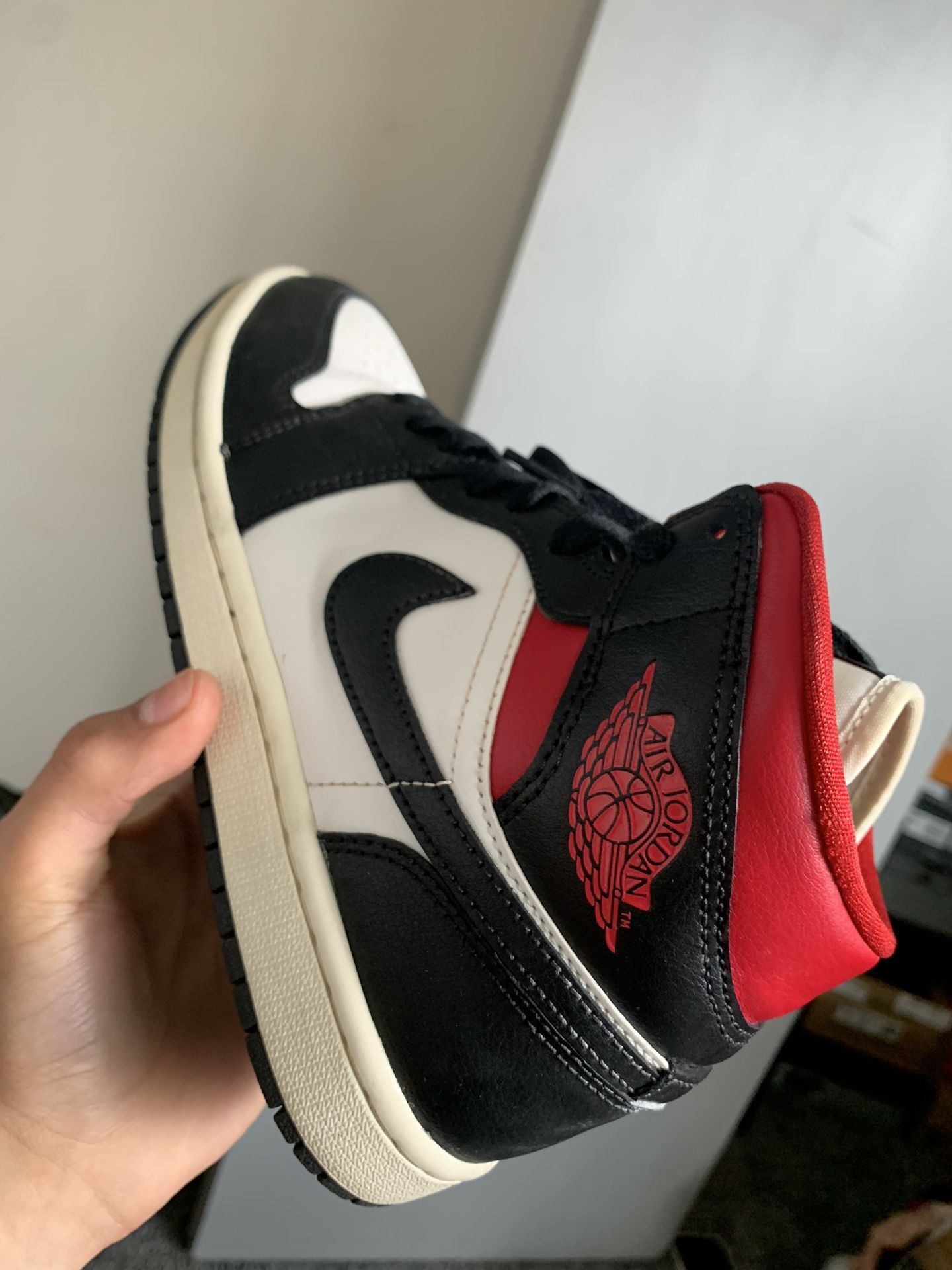 air jordan mid black gym red sail