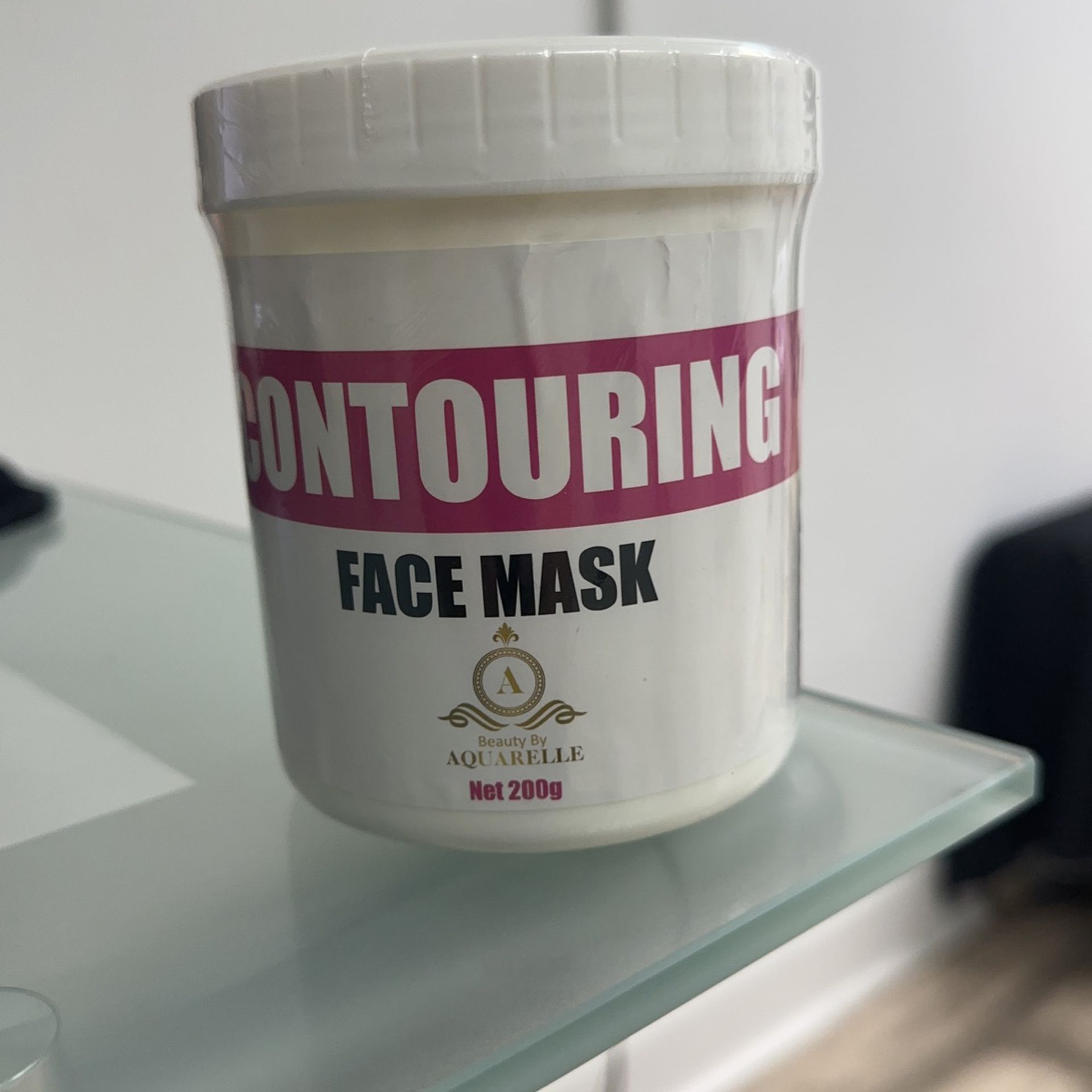 CONTOURING FACE MASK
