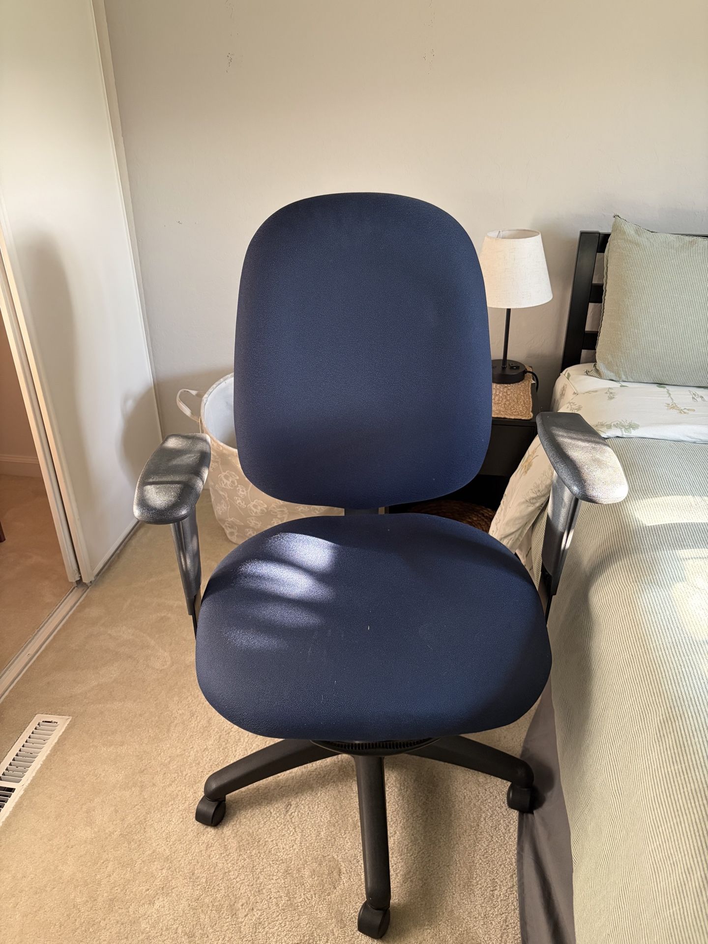 Free chair