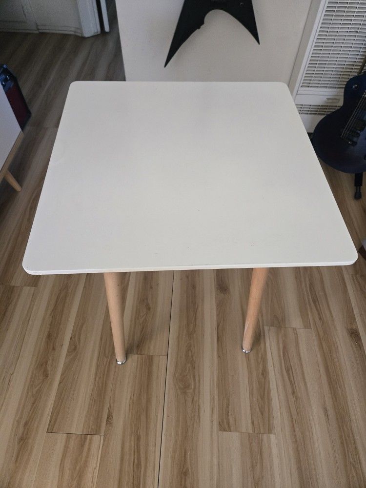 Ozie Solid Wood Dining Table