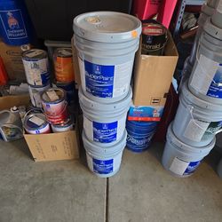 15 GALLONS OF INTERIOR FLAT New.Superpaint By Sherwin-Williams 