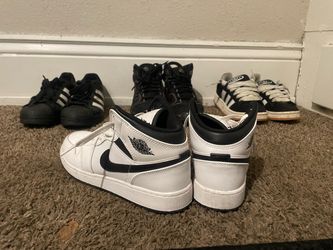 Air Jordan 1 mid SIZE 6\5Y