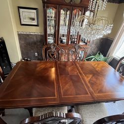 Kathy Ireland Form Dining Room Set