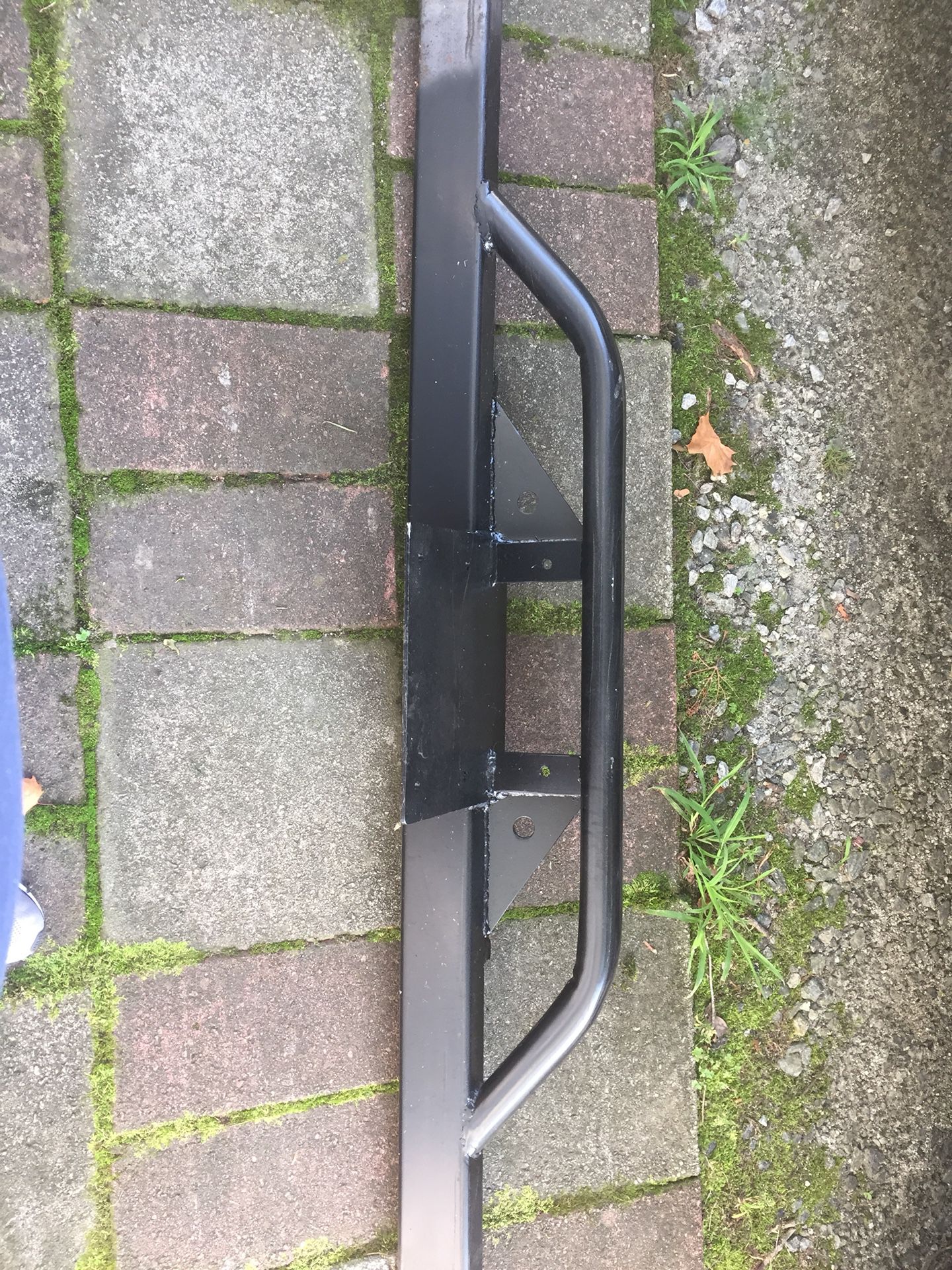 Jeep bumper with winch