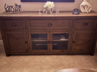 70” BEAUTIFUL TV CABINET