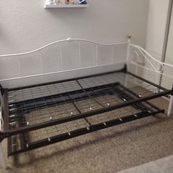 Daybed Frame for Sale in Orlando FL OfferUp