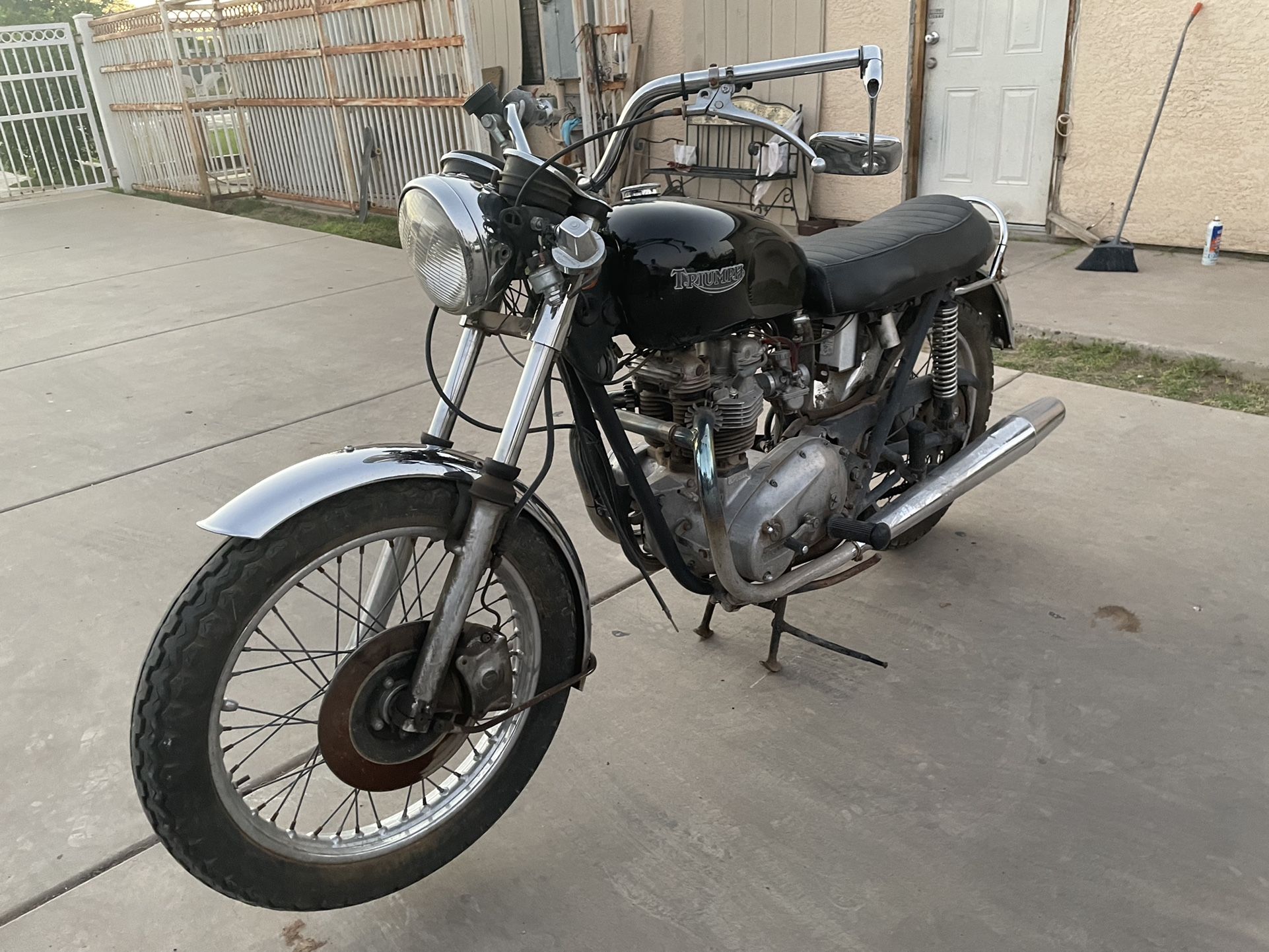 1978 Triumph T140v