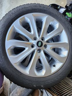 4 Studded Snow Tires From Range Rover