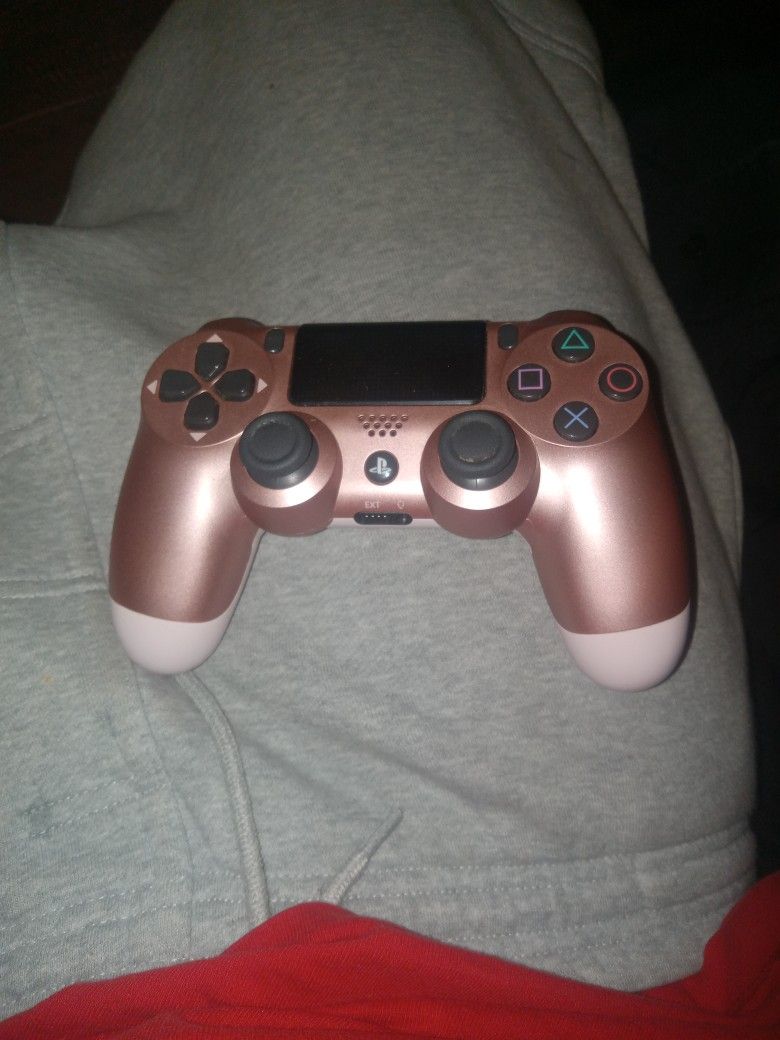 Rose Gold Ps4 Controller 