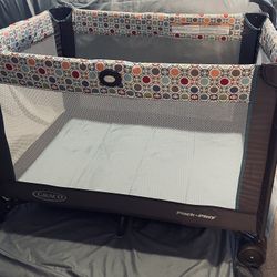 Graco Pack N Play Baby Bed