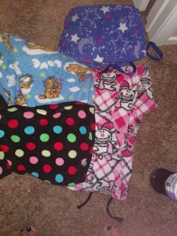 4 pairs fleece pj bottoms