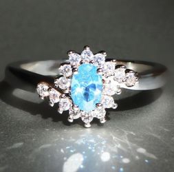 Silver birthstone ring size 8 in blue stamped 925