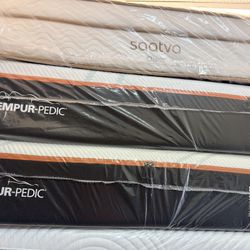 King Queen Size Tempurpedic ProAdapt,  ProBreeze,  LuxeBreeze Mattress  Pro Breeze /Luxe Adapt /Pro Adapt /Adapt /cloud /Tempur pedic contour Supreme 