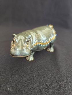 :🦛 Enameled Hippo Trinket Box