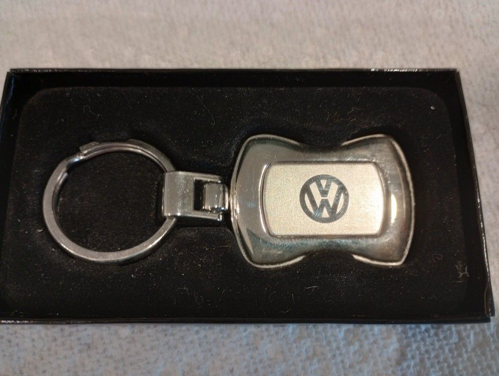 Volkswagen VW Metal Keychain Key Ring Fob Authentic Genuine Dealer OEM Dealership 