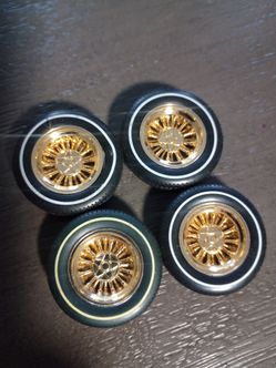 1/18 scale model car wheels