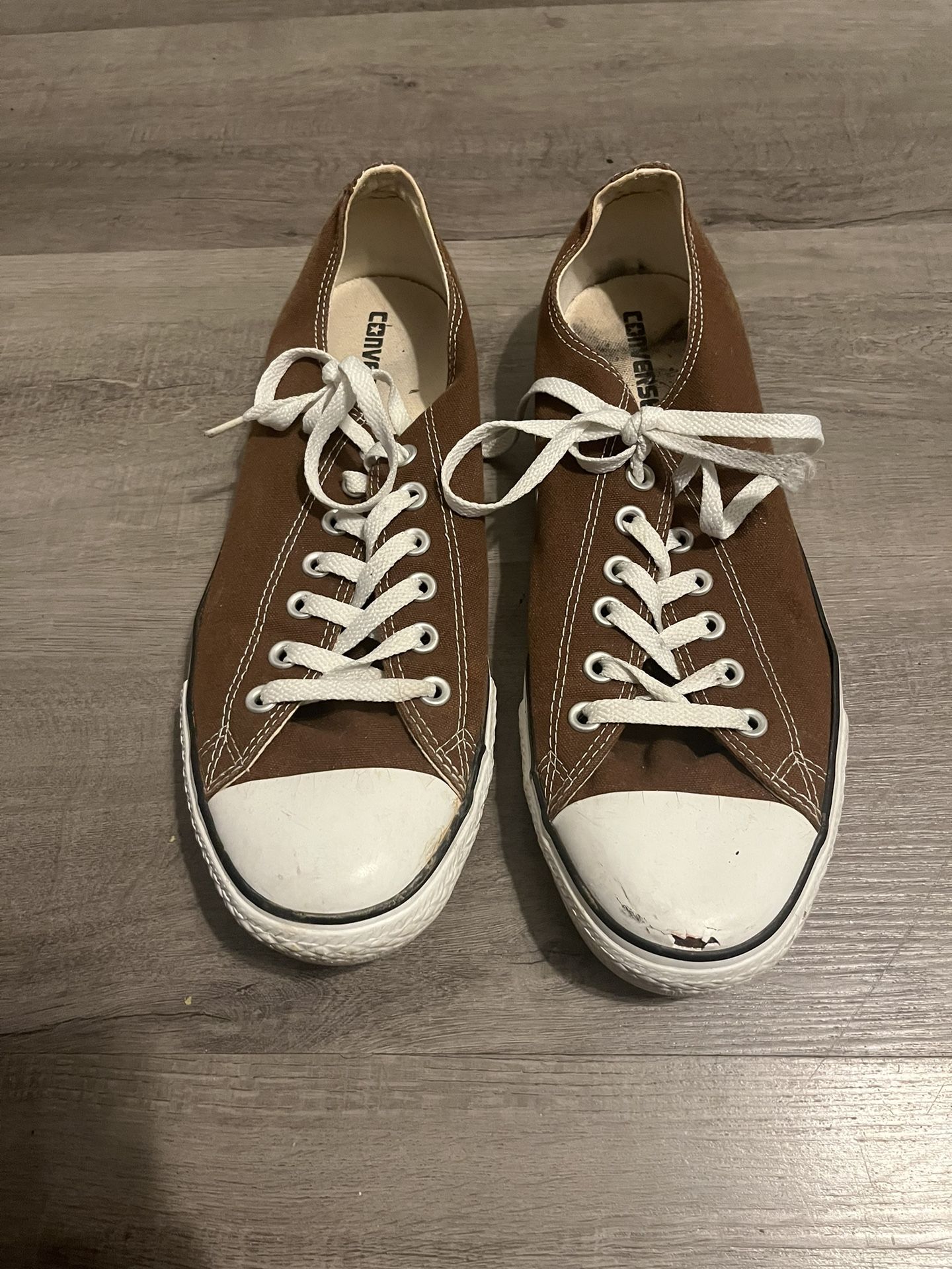 Brown Vintage Sneakere